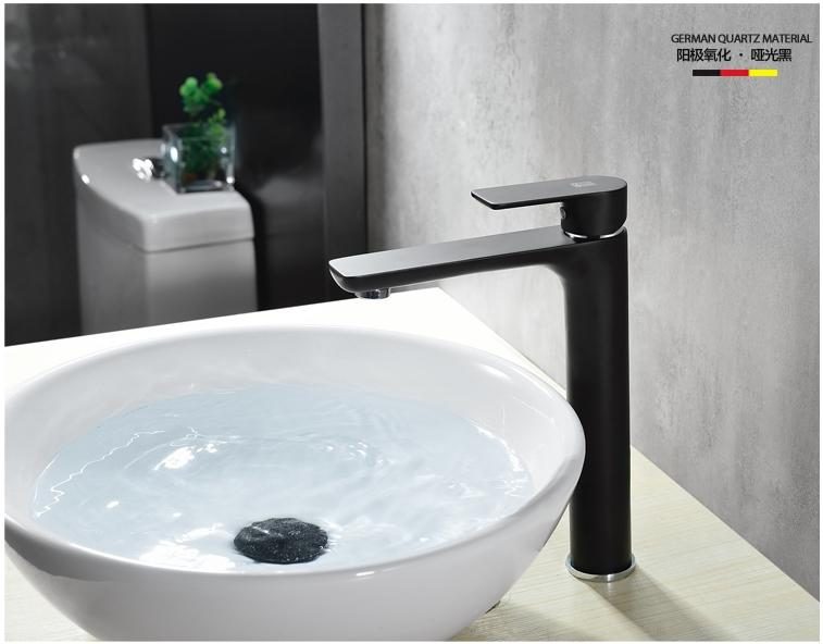 Vòi lavabo bằng đồng và chậu rửa vuông DL6001A 15