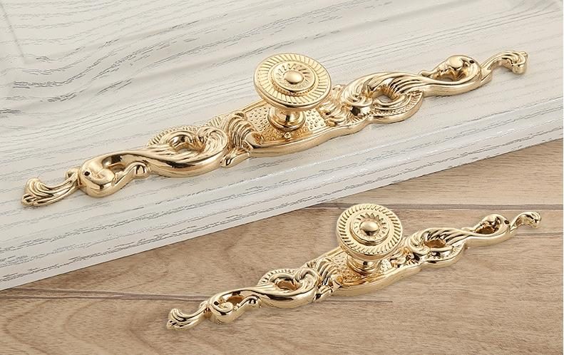 Tay nắm tủ cổ điển màu vàng luxury gold OFI.K11 7